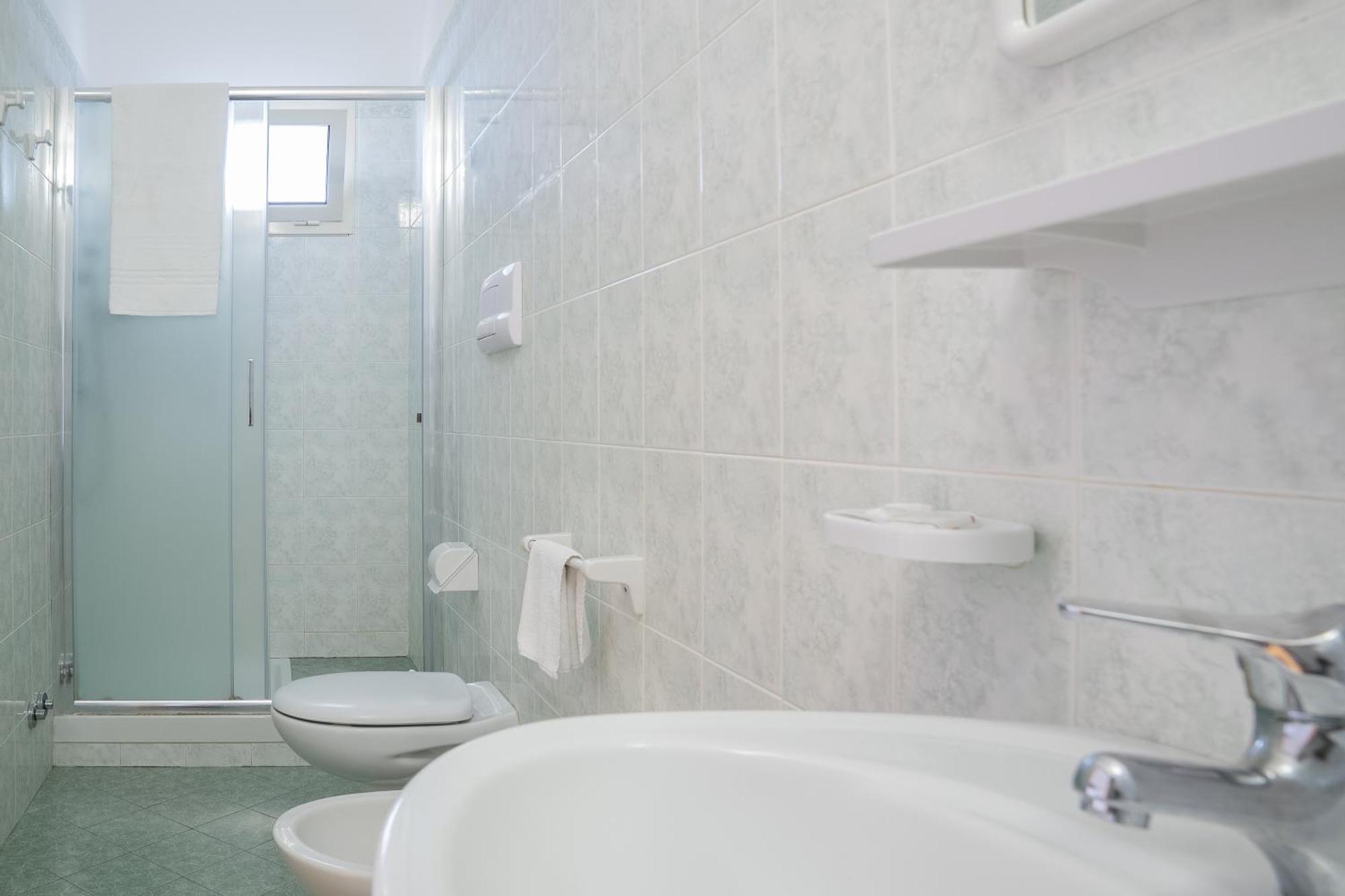 Residence Chiesiola В'єсте Екстер'єр фото